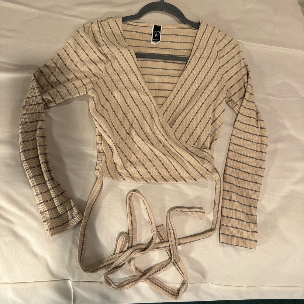 Windsor cross tie crop top